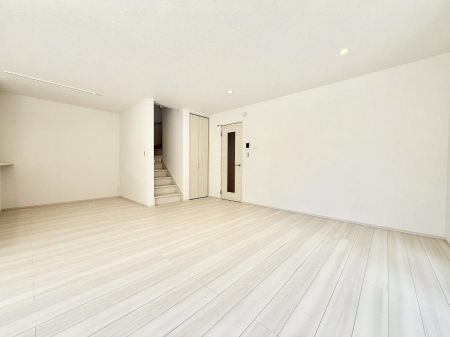 ���r���O�@�������Ƒ��̎��Ԃ��ʂ�A���K�Ŗ��������