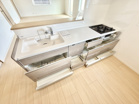 �L�b�`���@�����������������Ԃ����܂��A�Ί炠�ӂ��L�b�`��