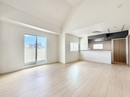 ���r���O�@�������Ƒ��̎��Ԃ��ʂ�A���K�Ŗ��������