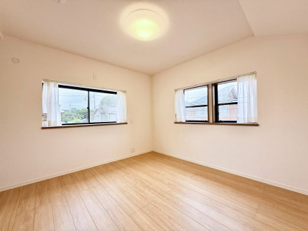 �q�������@�������Ƌ�⃌�C�A�E�g�����R�ɔz�u�ł��邽�ߎg�����肪�ǂ����K�ɉ߂����܂�