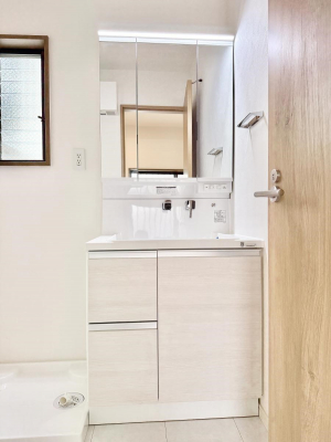 ���ʑ�E���ʏ��@�������Ƒ��݂�Ȃ��g���₷���z�u�ł�