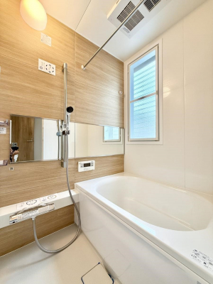 �����@�������������A������芰����o�X���[��