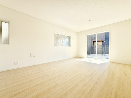 ���r���O�@���������R�Ɖ�b�����܂��A�S�n�悢�ЂƂƂ�