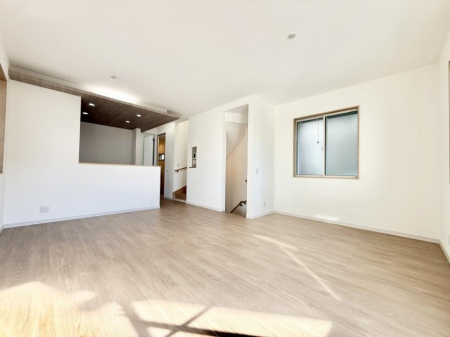 ���r���O�@���������났�ƏΊ炪�W�܂�A�S���܂郊�r���O