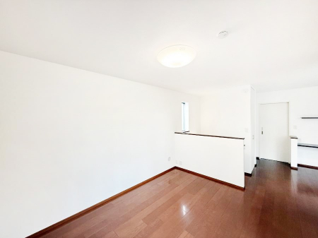 ���r���O�@���������R�Ɖ�b�����܂��A�S�n�悢�ЂƂƂ�