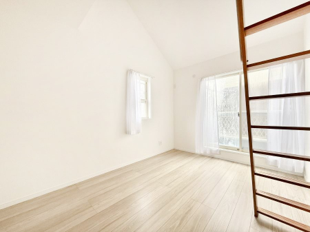 �q�������@�������v���C�x�[�g��ԂƂ��ĐÂ��ŗ�������������񋟂��Ă���܂�