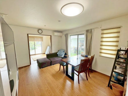 ���r���O�@���������R�Ɖ�b�����܂��A�S�n�悢�ЂƂƂ����Ƌ�̓C���[�W�ł�