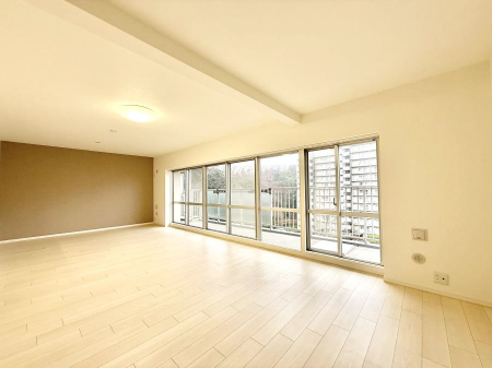 ���r���O�@���������ƕ���������A�����b�N�X�ł�����