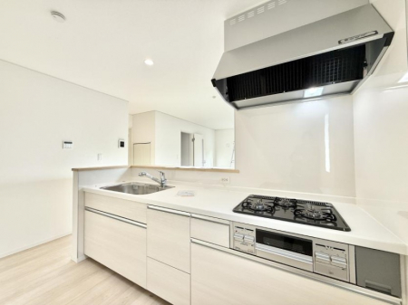 �L�b�`���@�������V���v���Ŕ������S�n�悢���Ԃ𐶂ރL�b�`�����