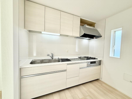 �L�b�`���@�������L���C�ɕЕt���A�g���₷���L�b�`��