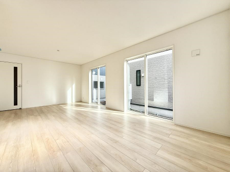 ���r���O�@�������V���v���������ґ�A��؂Ȑl�Ɖ߂����S���قǂ�����