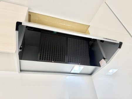 ���̑����ρ@�ݔ����������̏��C����������C��ɗU������A�����I�ɔr�����ł��܂��B