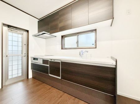 �L�b�`���@���������y���݂ƐH�ׂ�K����͂���L�b�`��