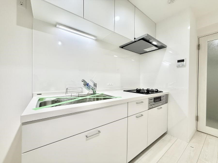 �L�b�`���@�������L���C�ɕЕt���A�g���₷���L�b�`��