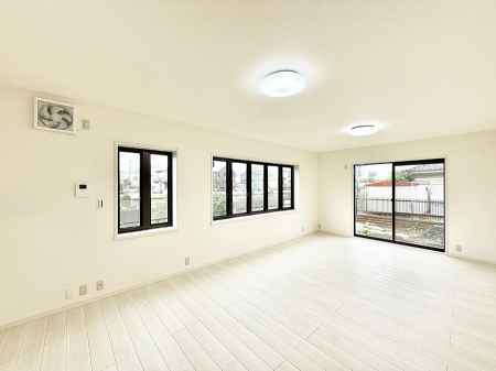 ���r���O�@�������S���������ꏊ�A�������߂����郊�r���O