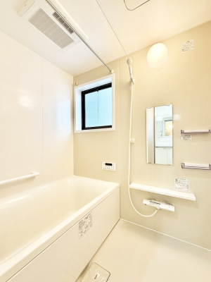 �����@�������������A������芰����o�X���[��