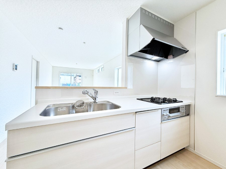 �L�b�`���@�������L���C�ɕЕt���A�g���₷���L�b�`��