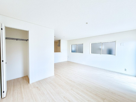 ���r���O�@�������V���v���������ґ�A��؂Ȑl�Ɖ߂����S���قǂ�����