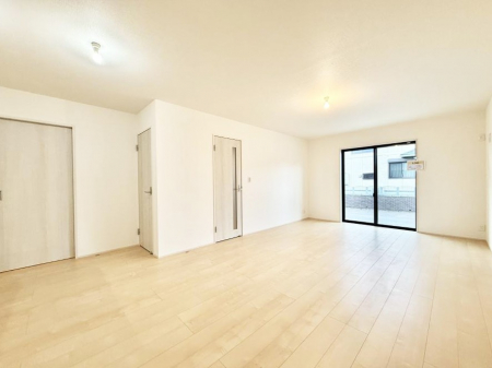 ���r���O�@���������R�Ɖ�b�����܂��A�S�n�悢�ЂƂƂ�