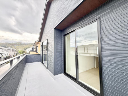 �o���R�j�[�@������ ���̃R�[�q�[���̐�����y���ށA�����̏ꏊ