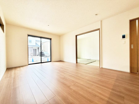 ���r���O�@���������C�ɓ���̏ꏊ�ŁA�̂�т�Ƃ������Ԃ�