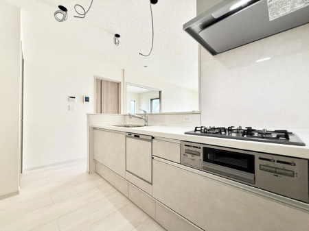 �L�b�`���@�������V���v���ŋ@�\�I�A�����g���₷���L�b�`��