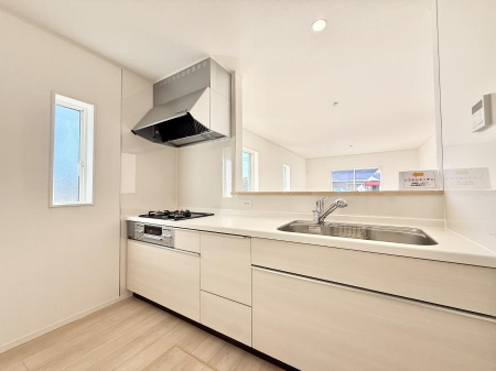 �L�b�`���@�������V���v���ŋ@�\�I�A�����g���₷���L�b�`��