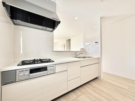 �L�b�`���@�������L���C�ɕЕt���A�g���₷���L�b�`��