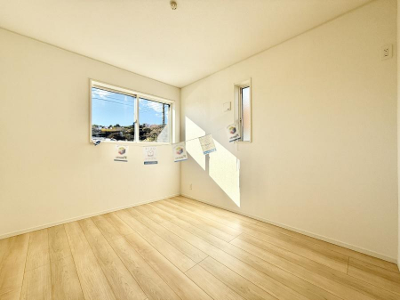 �q�������@�������d����׋��̃X�y�[�X�Ɏg�����ƂŁA�W�����₷���Â��Ȋ��������܂�