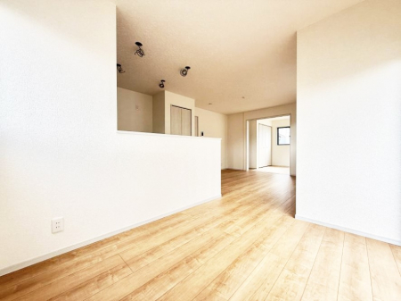 ���r���O�@���������C�ɓ���̏ꏊ�ŁA�̂�т�Ƃ������Ԃ�