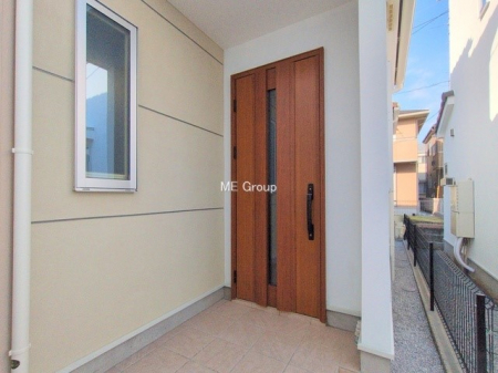 ց@Oρ n܂AΊ炠ӂ閈