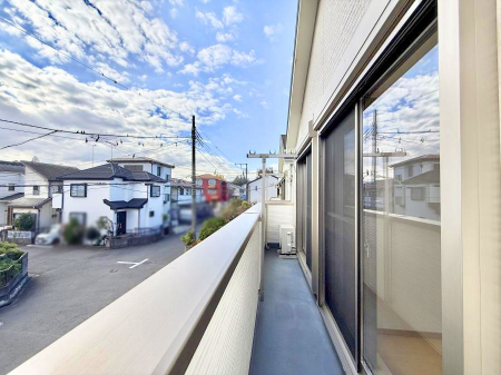 �o���R�j�[�@������ �G�߂̈ڂ낢����������J���I�ȋ�Ԃł�