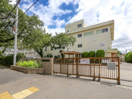 ���ӊ��@���w�Z 1400m ���͌��s���΂��u���w�Z