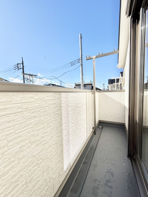 �o���R�j�[�@������ ���R��g�߂Ɋ�����A�J���I�ȃo���R�j�[