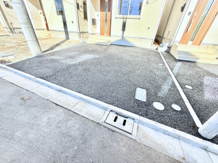 �@�O�ρ������̒��Ԃ����K��