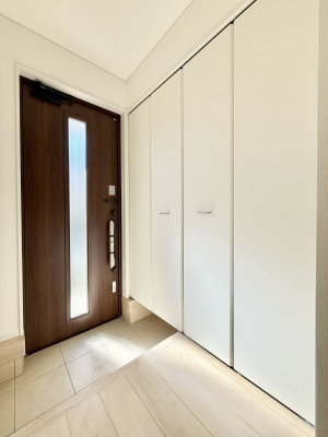 ���ց@������ �V���v���Ŕ������A���K�ȕ�炵�̓����