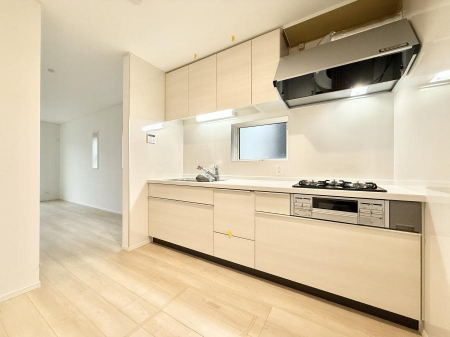 �L�b�`���@�������Ƒ����J��[�߂�A������̂���L�b�`��