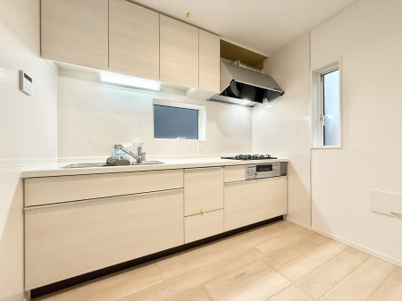 �L�b�`���@���������y���݂ƐH�ׂ�K����͂���L�b�`��