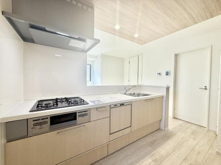 �L�b�`���@�������L���C�ɕЕt���A�g���₷���L�b�`��