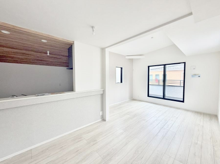 ���r���O�@�������V���v���������ґ�A��؂Ȑl�Ɖ߂����S���قǂ�����