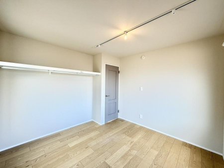 �Q���@�������Ƌ�����܂��z�u����΍L�X�Ƃ�����Ԃ��g�������₷���A�����b�N�X�������Ԃ��߂����܂�