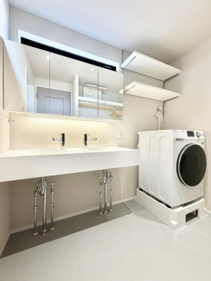 ���ʑ�E���ʏ��@�������Ƒ��݂�Ȃ��g���₷���z�u�ł�