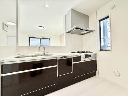 �L�b�`���@�������L���C�ɕЕt���A�g���₷���L�b�`��