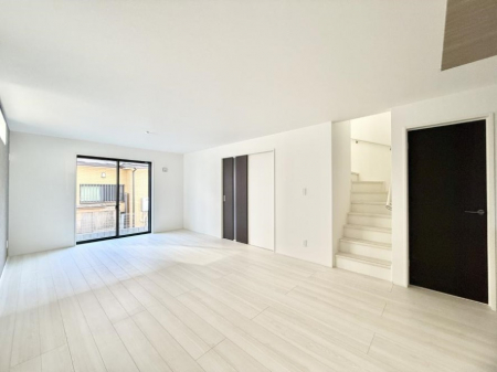 ���r���O�@�������S���������ꏊ�A�������߂����郊�r���O