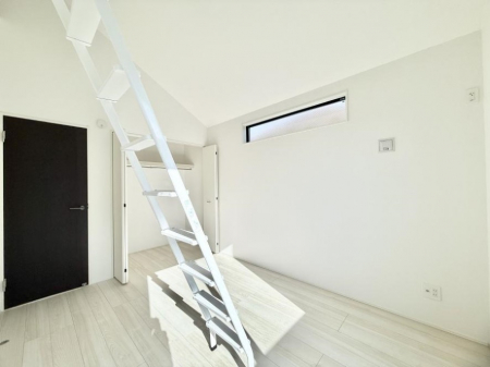 �Q���@�������Ƌ�����܂��z�u����΍L�X�Ƃ�����Ԃ��g�������₷���A�����b�N�X�������Ԃ��߂����܂�