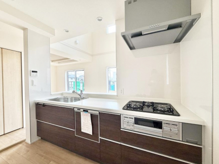 �L�b�`���@�������V���v���ŋ@�\�I�A�����g���₷���L�b�`��