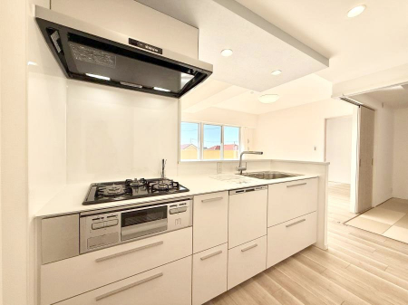 �L�b�`���@���������y���݂ƐH�ׂ�K����͂���L�b�`��