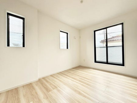 �q�������@���������̔z�u��ʋC���̗ǂ��݌v�ŕ����̋�C�������炸�A��ɐV�N�ȋ�C������܂�