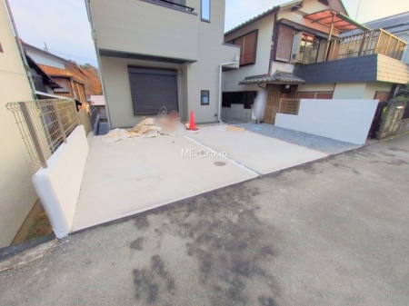 �@�O�ρ�����ɃJ�[�X�y�[�X������Ə�����܂�