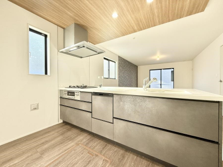 �L�b�`���@�������L���C�ɕЕt���A�g���₷���L�b�`��